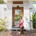 Villa Monkey